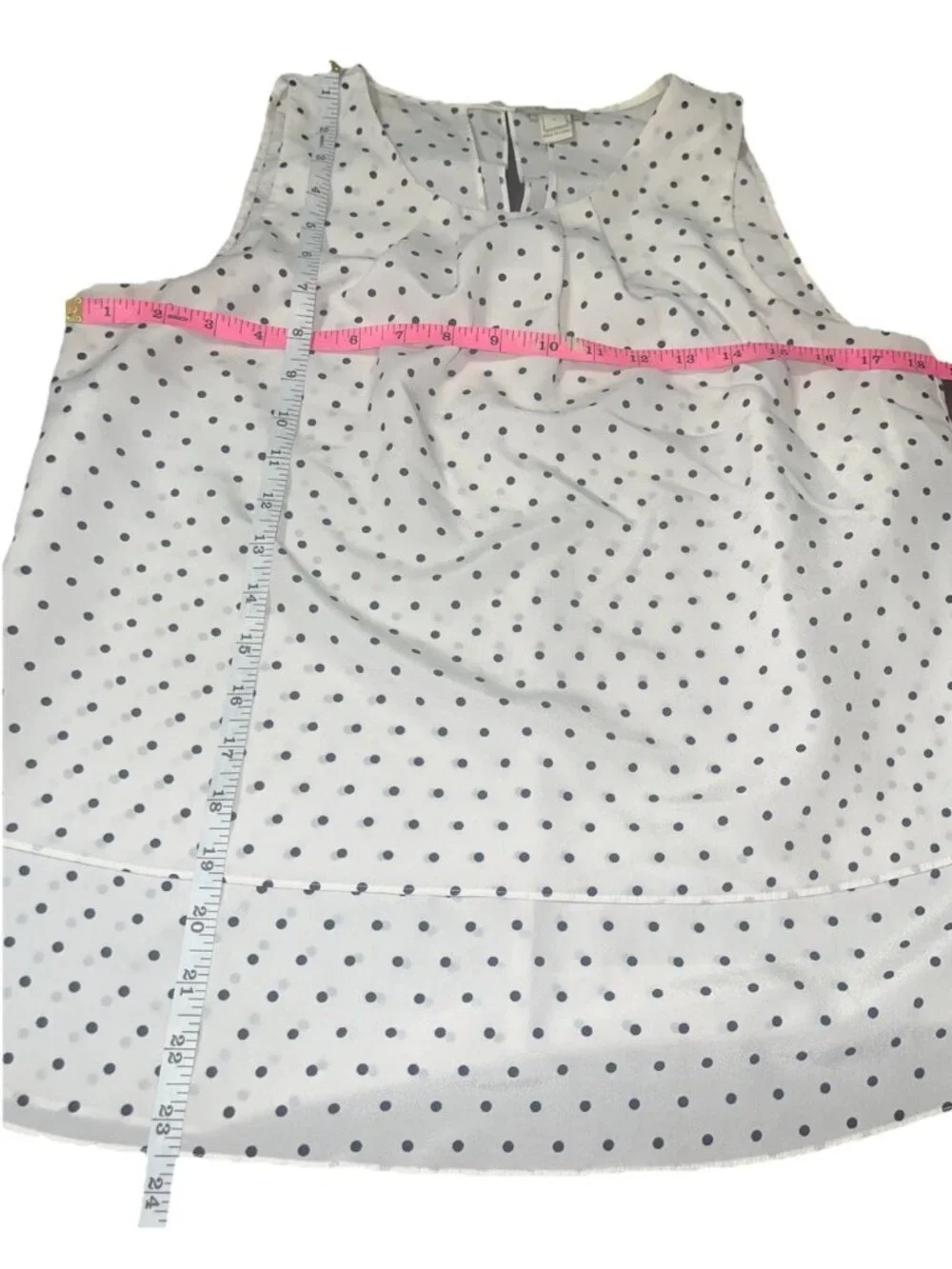 J CREW Women's Size 4 Tiered Polka Dot Blouse with Keyhole Back Black and White